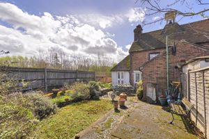 Photo 16- click for photo gallery